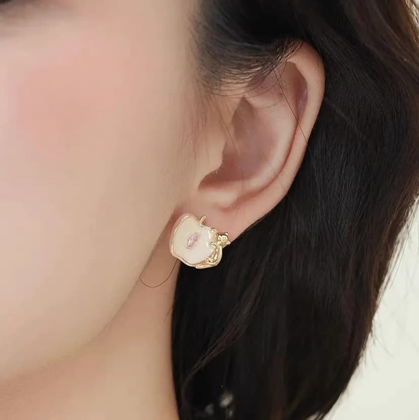 Cat Eating Apple Pink Earrings thumbnail 3