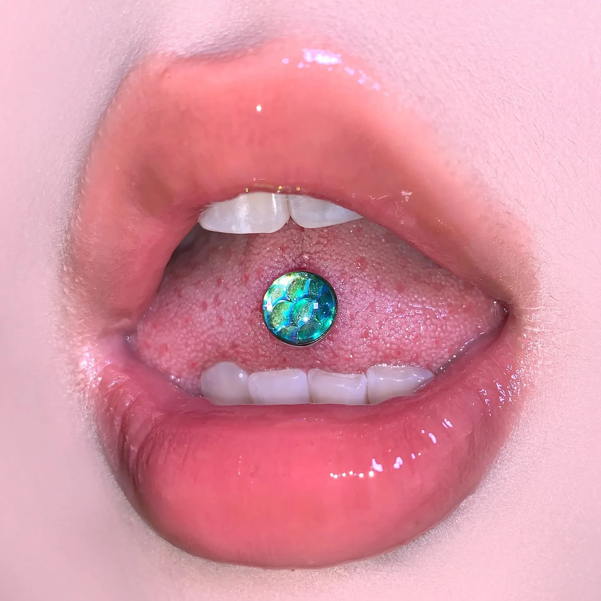 Flashing Mermaid Tongue Stud - alternate view